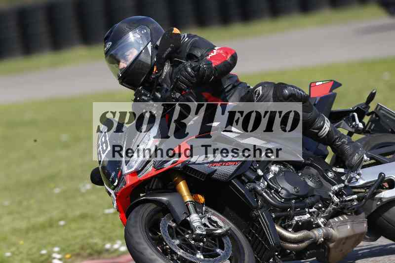 /44 09.08.2025 Plüss Moto Sport ADR/Einsteiger/68